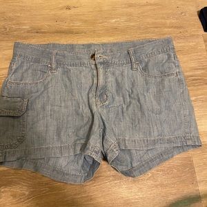 Light wash old navy shorts